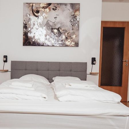 Buergerspitalgasse Zentrale Wohnung Am Westbahnhof Wenen Buitenkant foto