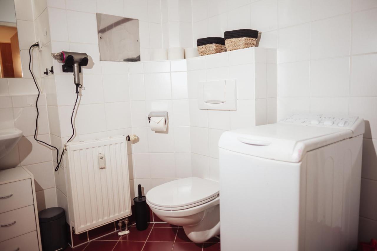 Buergerspitalgasse Zentrale Wohnung Am Westbahnhof Wenen Buitenkant foto